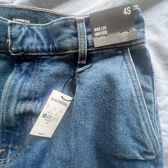 NWT Express Wide Leg High Waist Jeans sz 4 short - Picture 11 of 14